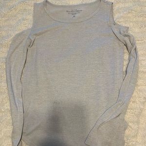 Cold shoulder long sleeve